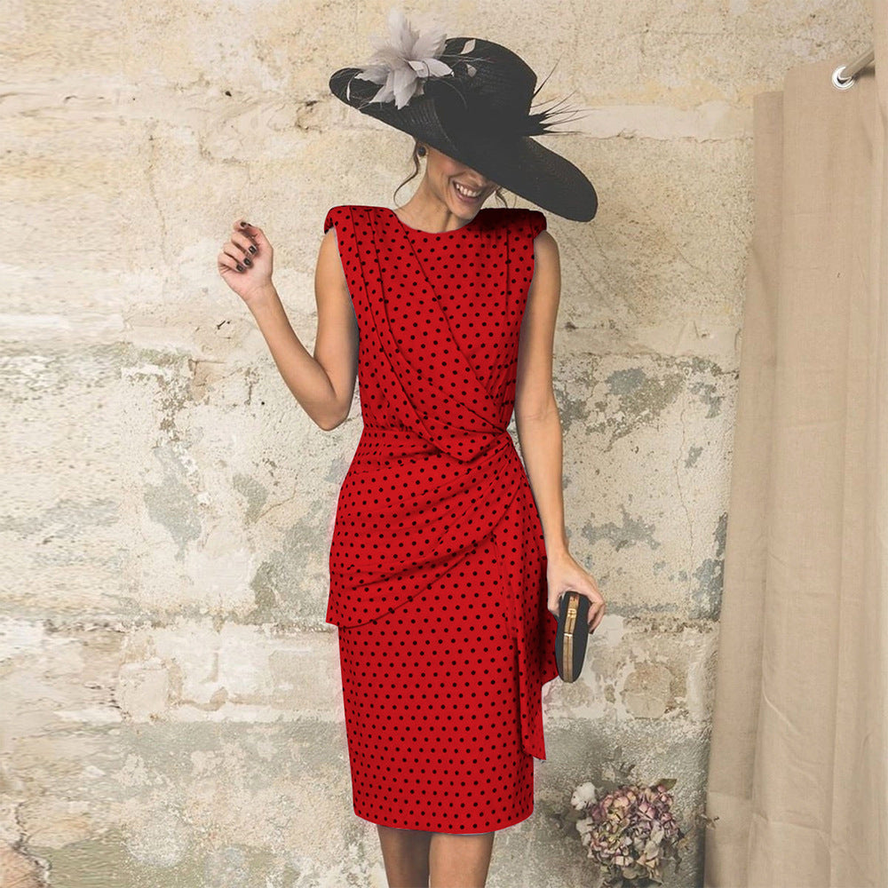 Pink Dress Women with Relaxed Make in Red#colour_red