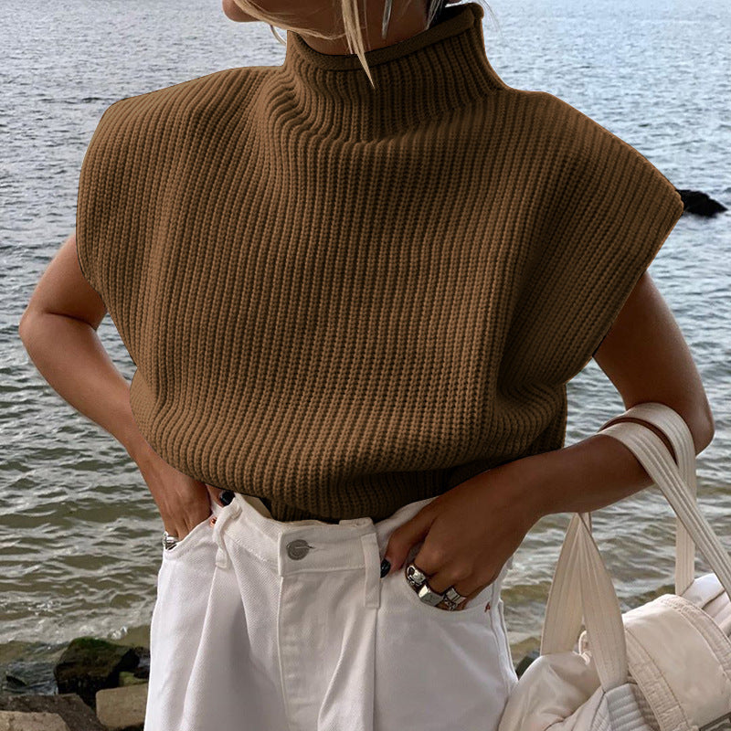 Camisole Tops Women with Knitted Fabric in Brown#colour_brown